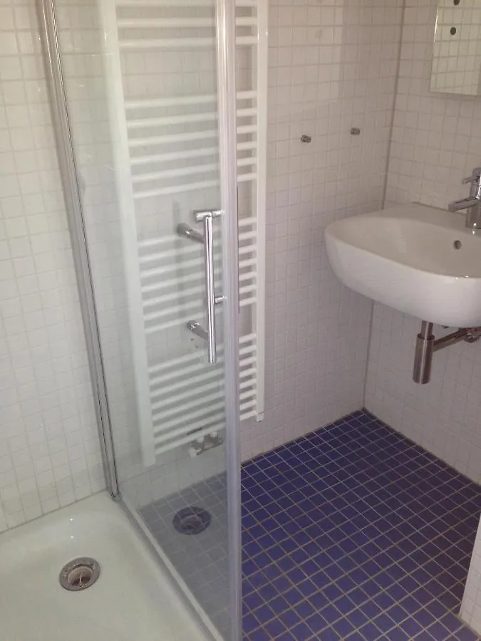 Apartamento Schoene Wohnung Nahe Engl. Garten Munique
