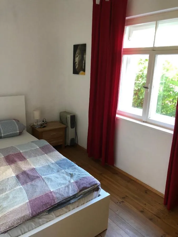 Schoene Wohnung Nahe Engl. Garten München Lägenhet